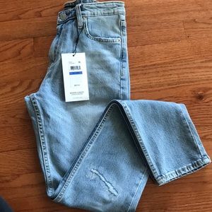 NEW CALVIN KLEIN mid rise slim jeans !